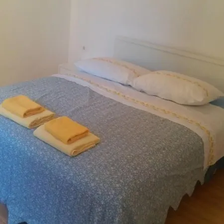 Lägenhet Betaiful Apt Tomy *